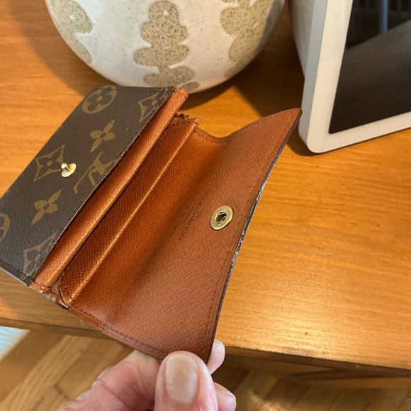 Louis Vuitton Monogram Coin Cash Credit Card Case - Picture 15 of 17